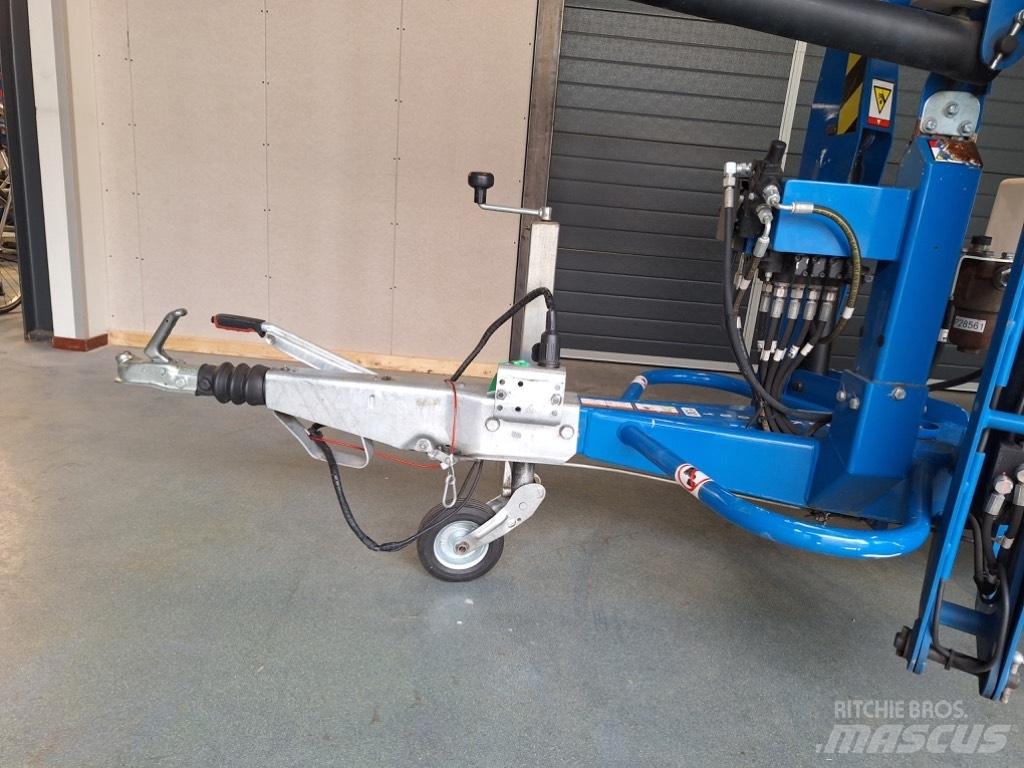 Niftylift 120 T Trailer mounted aerial platforms