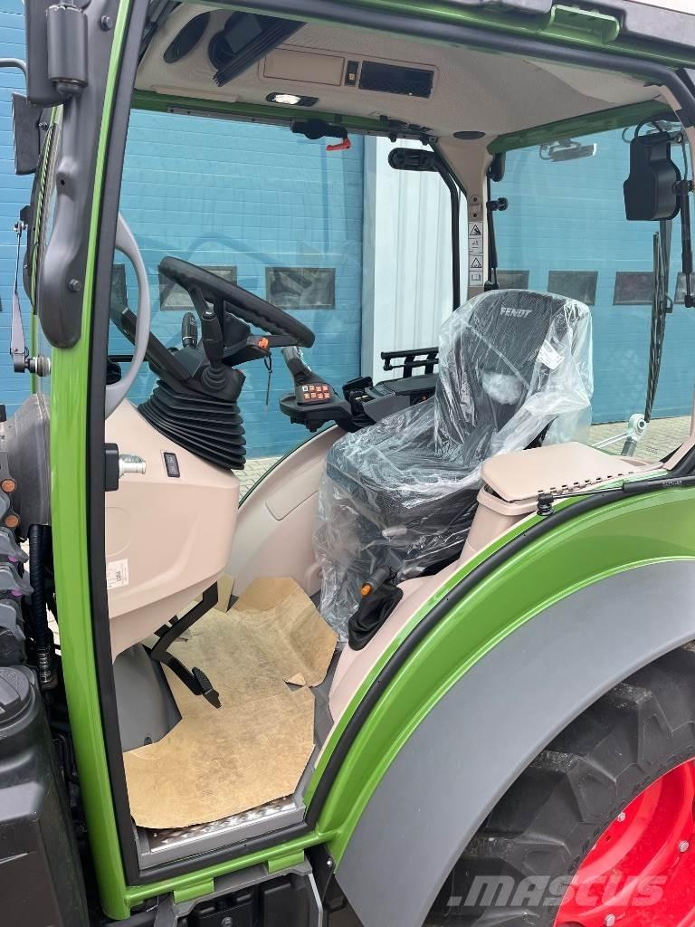 Fendt 209 Vario Tractors