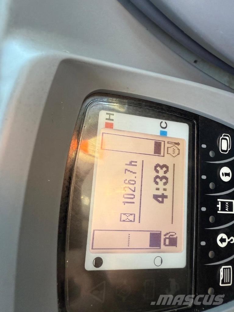 Kubota KX080-4 Midi excavators  7t - 12t