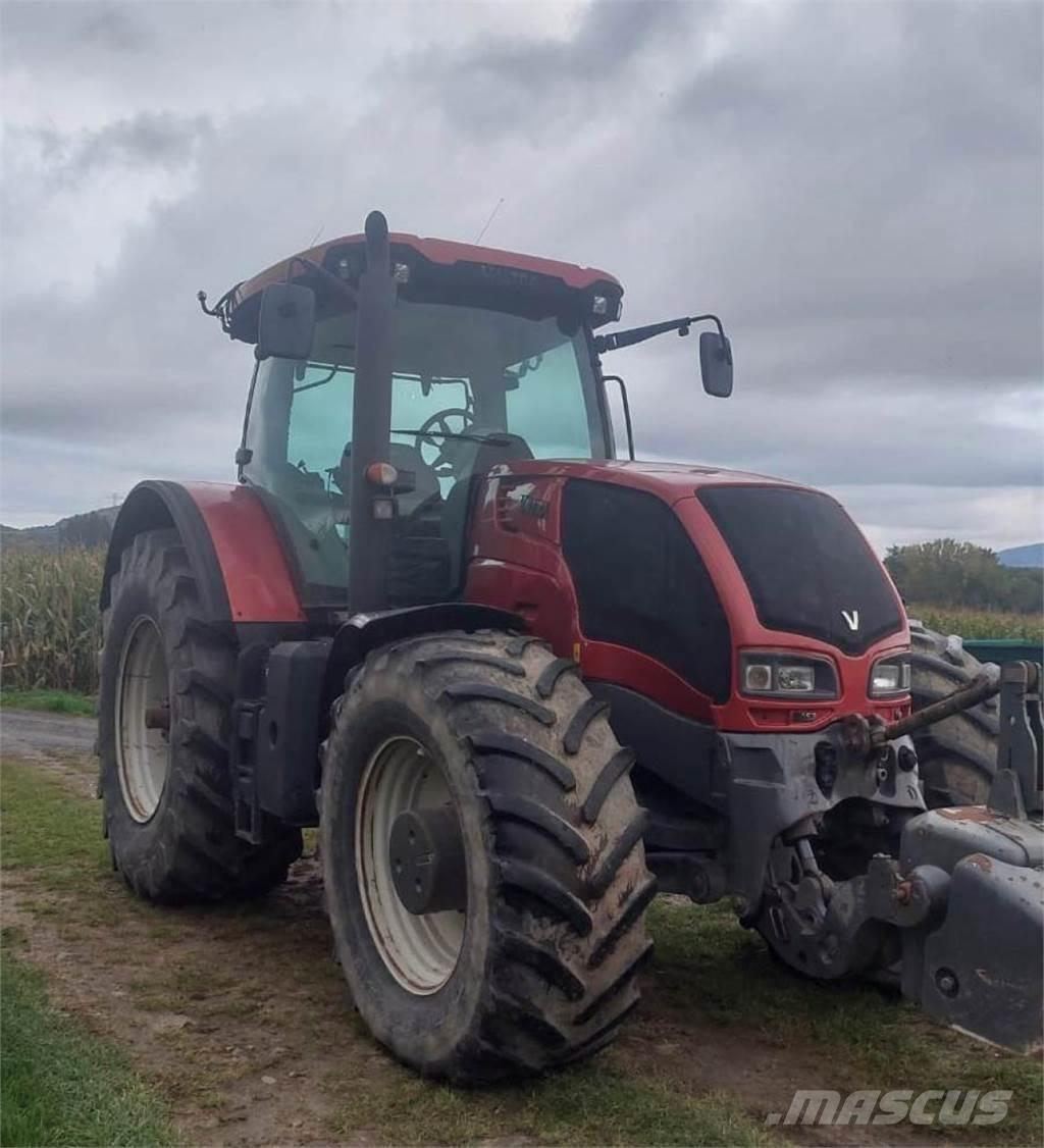 Valtra S352 Tractors