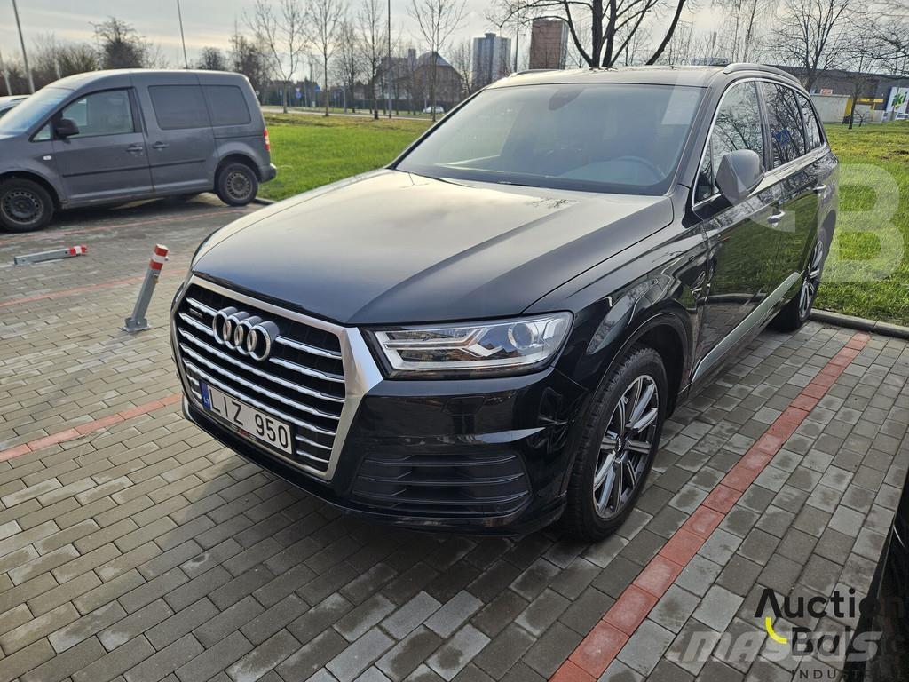 Audi Q7 Cars