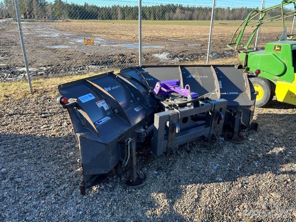 Holms 3.2 Plows