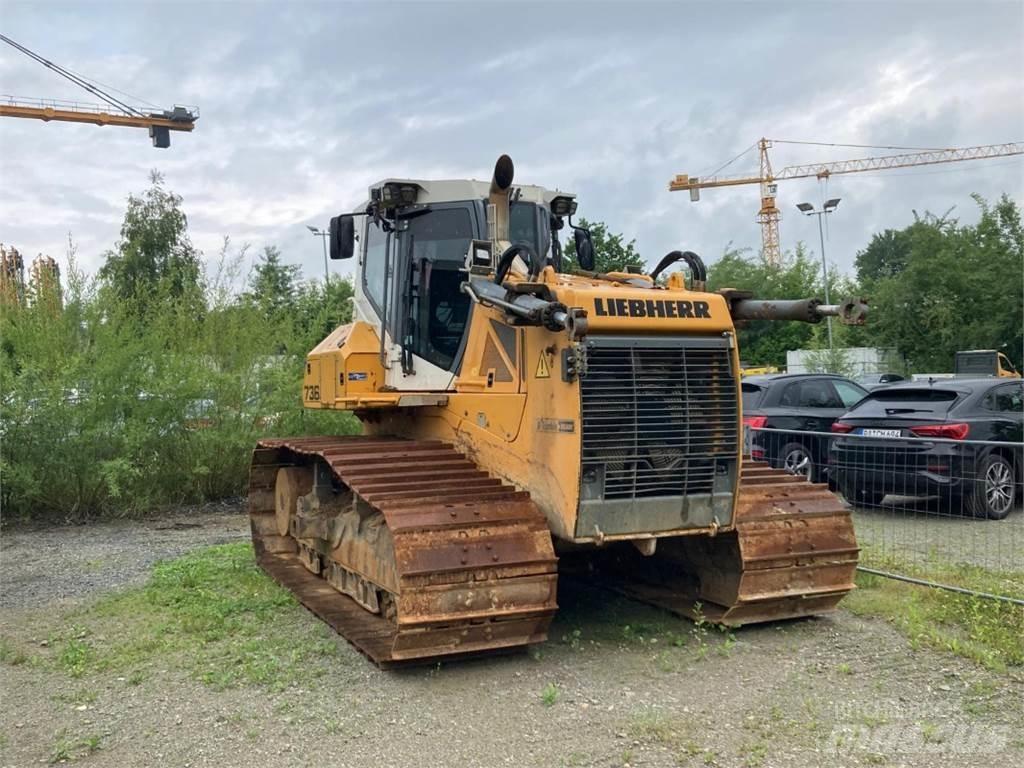 Liebherr PR736 LGP Crawler dozers