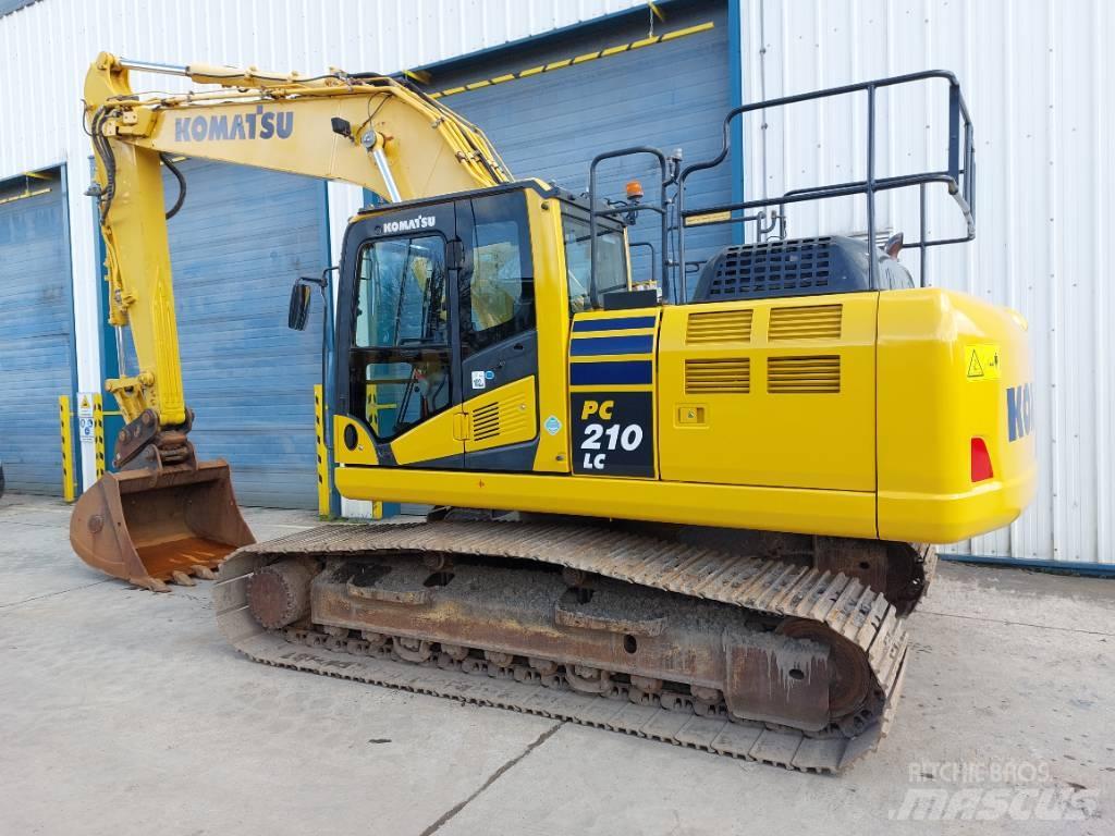 Komatsu PC210LC-10 Crawler excavators