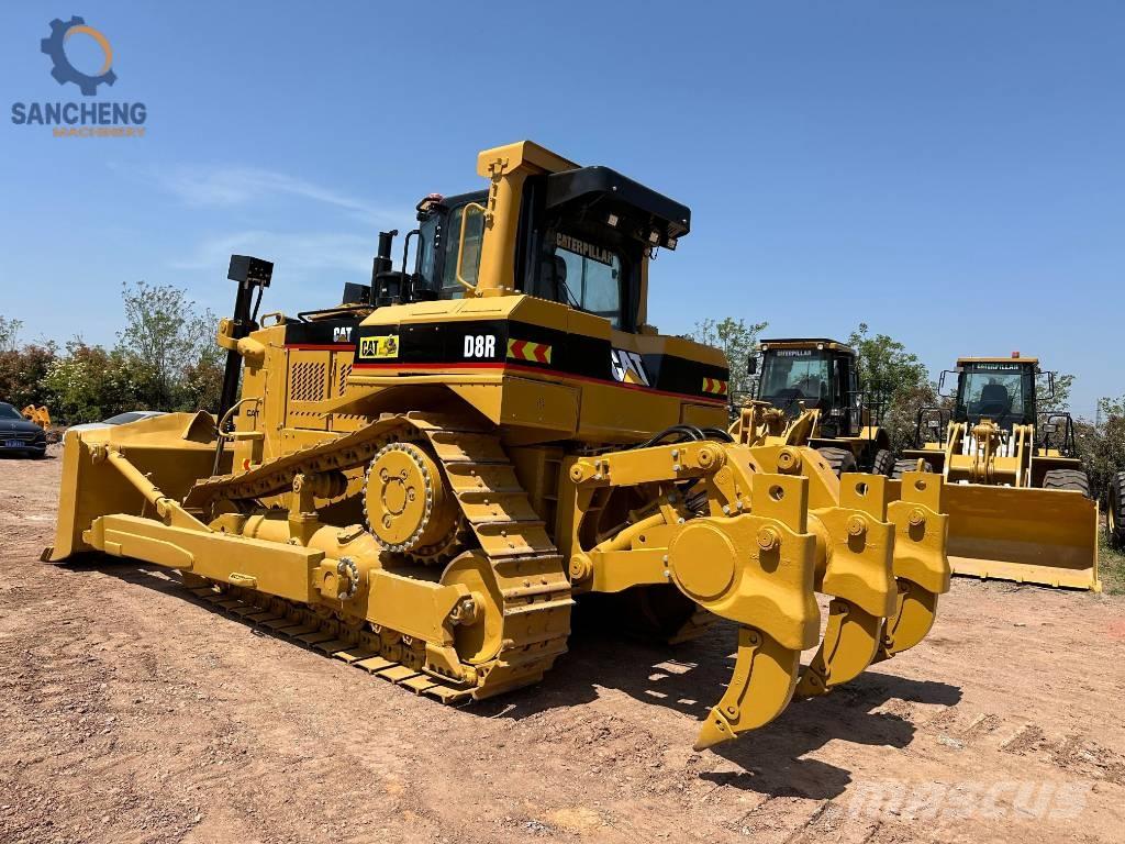 CAT D8R Crawler dozers