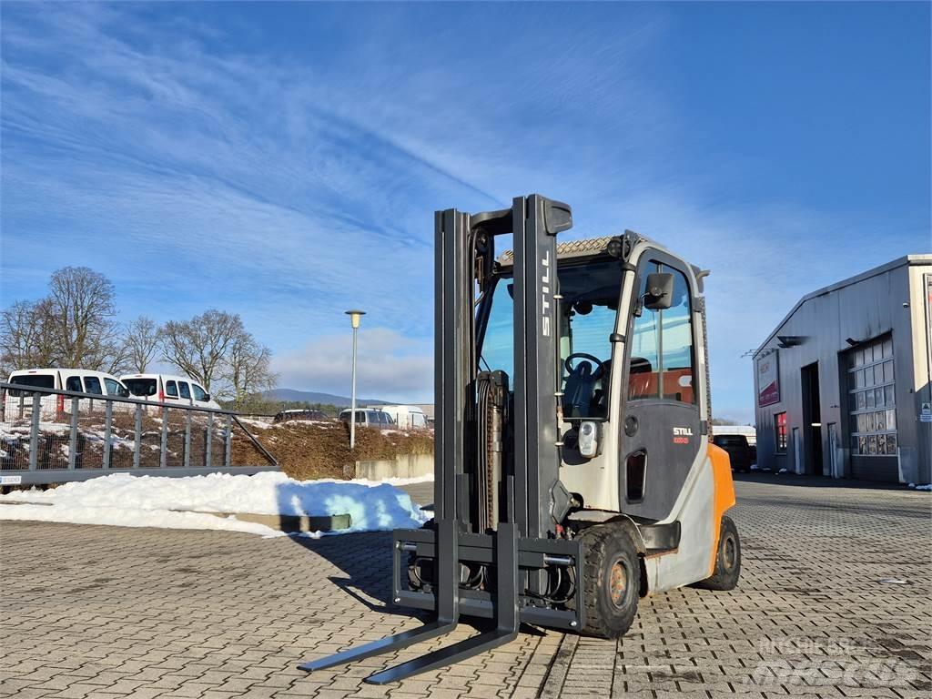 Still RX70-25 Diesel trucks