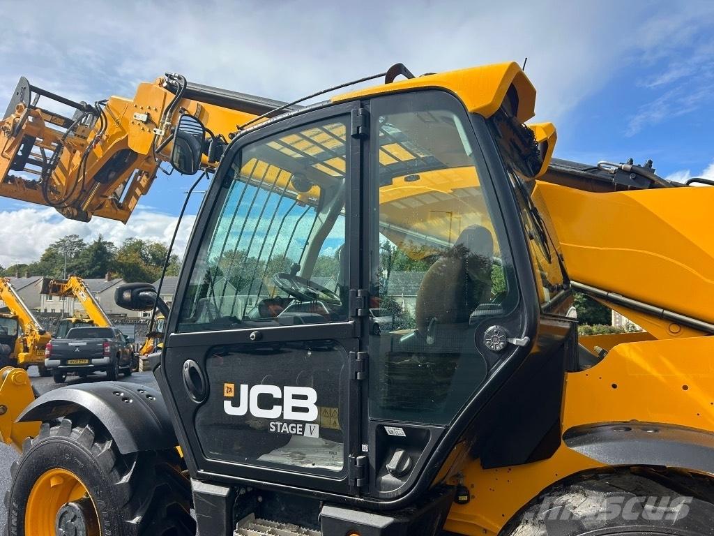 JCB 540-140 Sway / AC Telescopic handlers