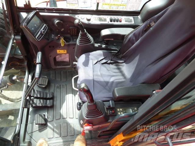 Hyundai HX 85 A Midi excavators  7t - 12t