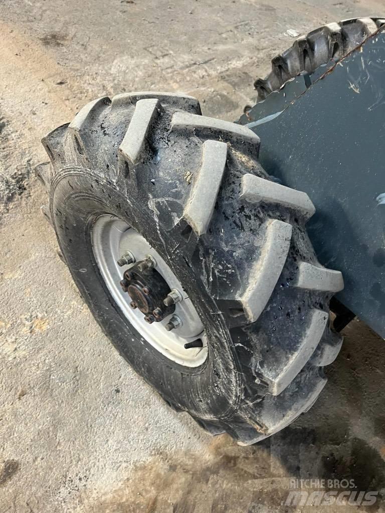Mustang AL 100 Mini loaders