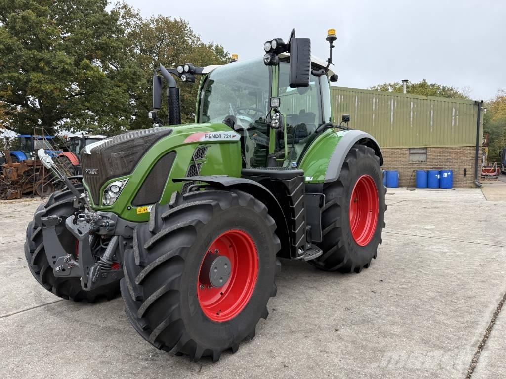 Fendt 724 Profi Plus Tractors