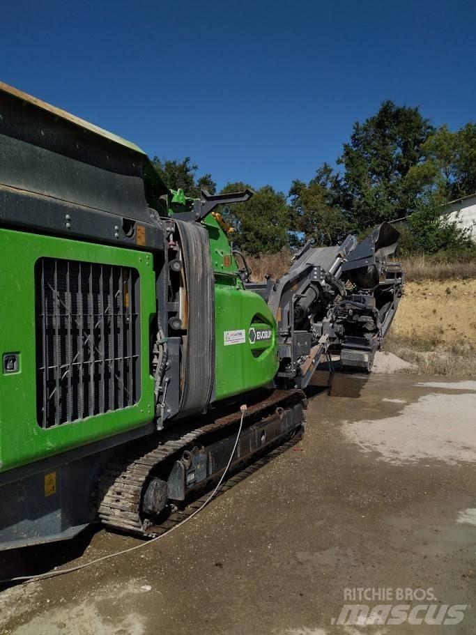 EvoQuip COBRA 290R Mobile crushers