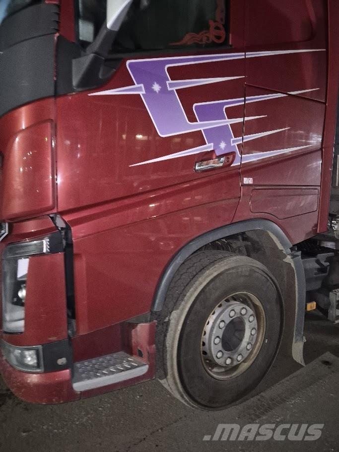 Volvo FH16 8x4  750 Timber trucks