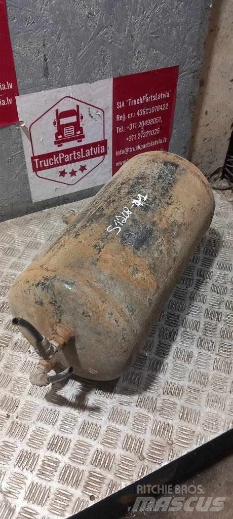 Scania 94 D.  1357950 Brakes