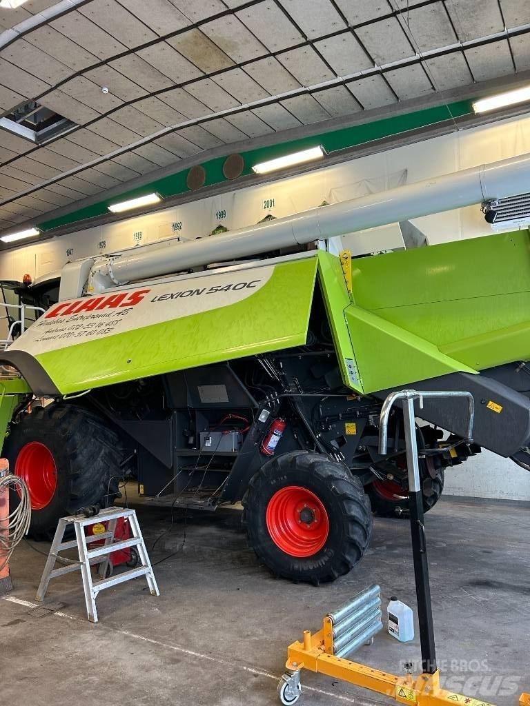 CLAAS Lexion 540 C Combine harvesters
