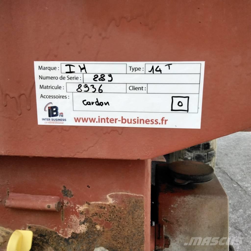 IH B14 Tipper trailers