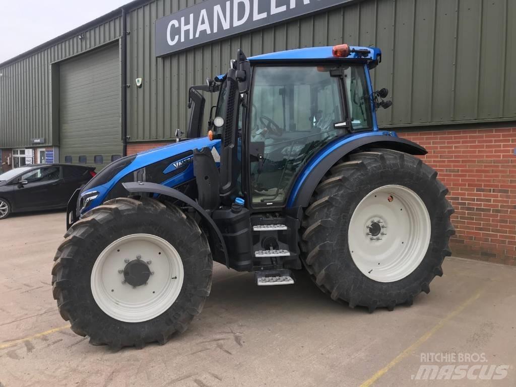 Valtra G 135 A Tractors