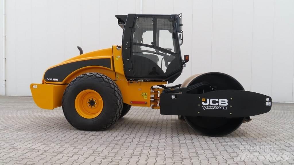 JCB VM166D Single drum rollers