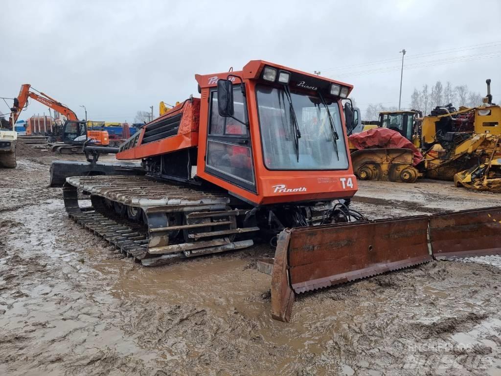 Prinoth Bully Crawler dozers