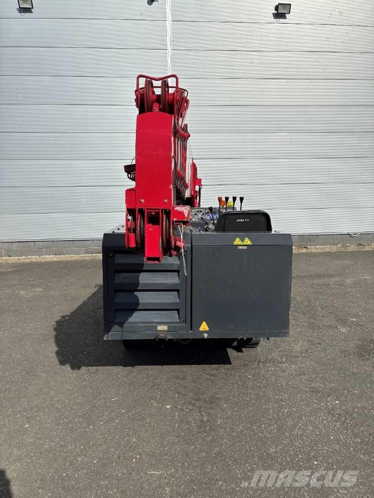 Unic URW-547 Mini cranes