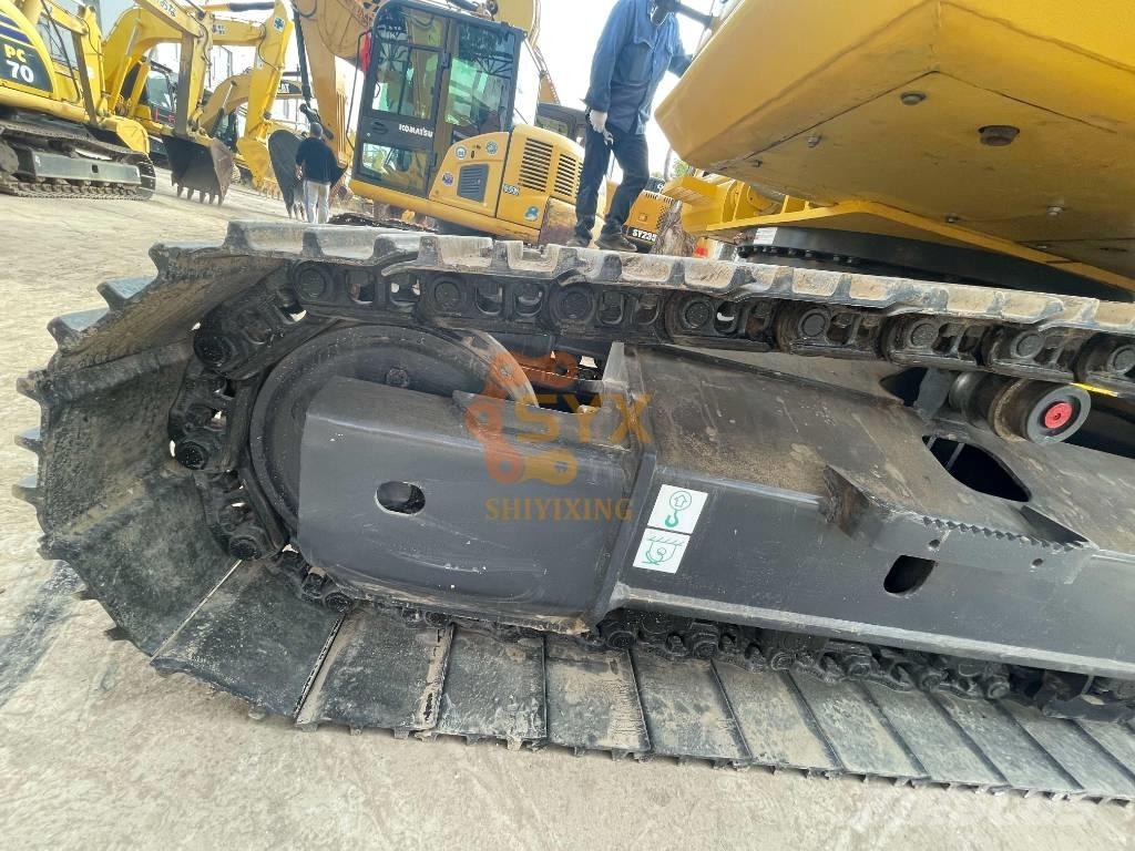 Komatsu PC 200-8 Crawler excavators