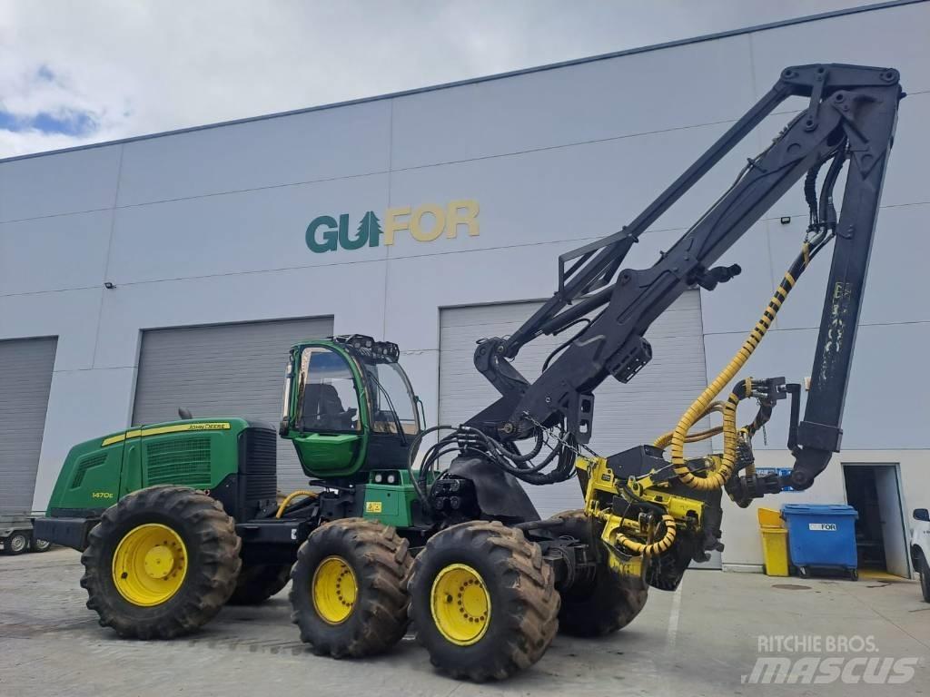 John Deere 1470E Harvesters