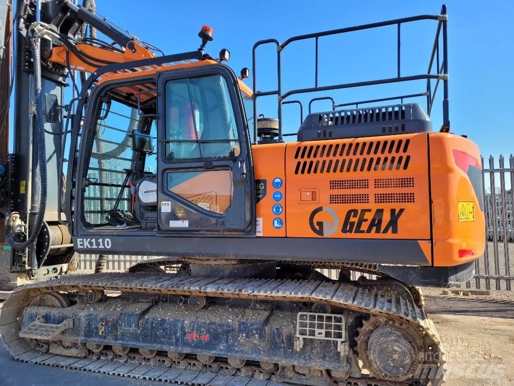  Geax EK110 Piling rigs