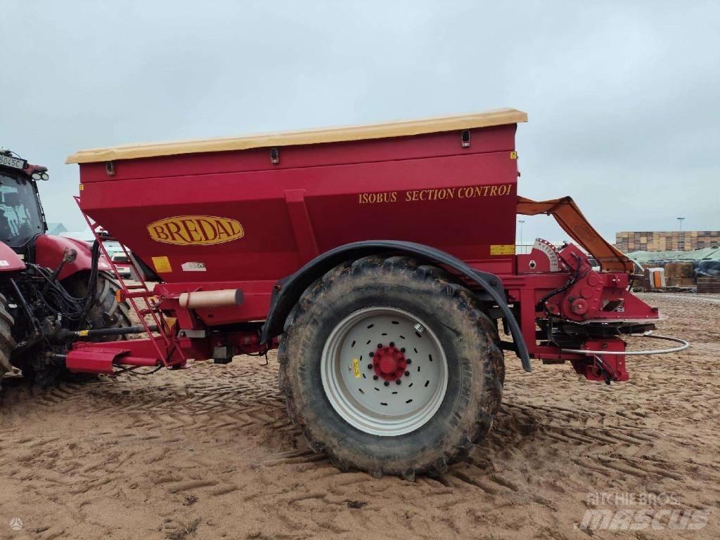 Bredal F10 Mineral spreaders