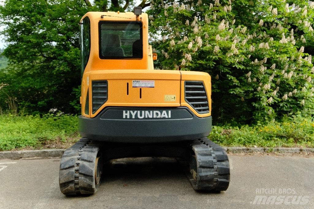 Hyundai R80CR-9 Midi excavators  7t - 12t