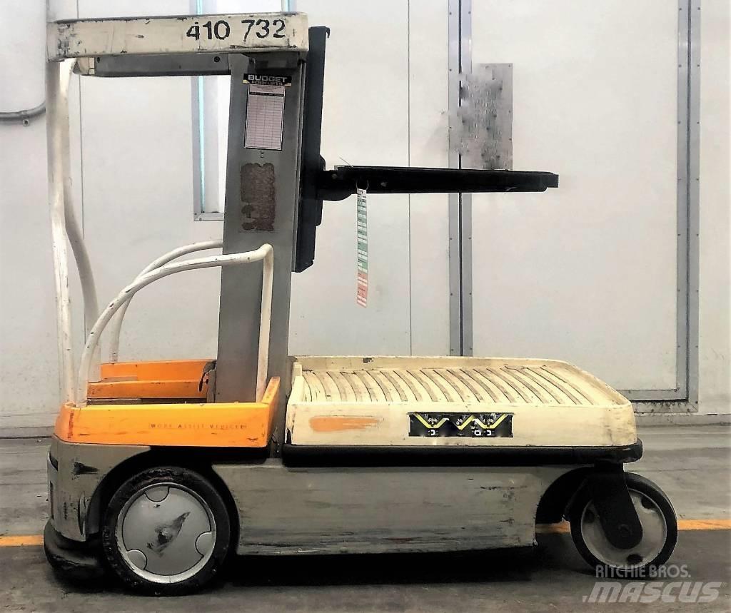 Crown WAV50-118 Medium lift order picker