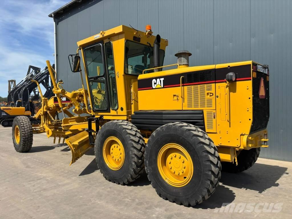 CAT 140H Graders