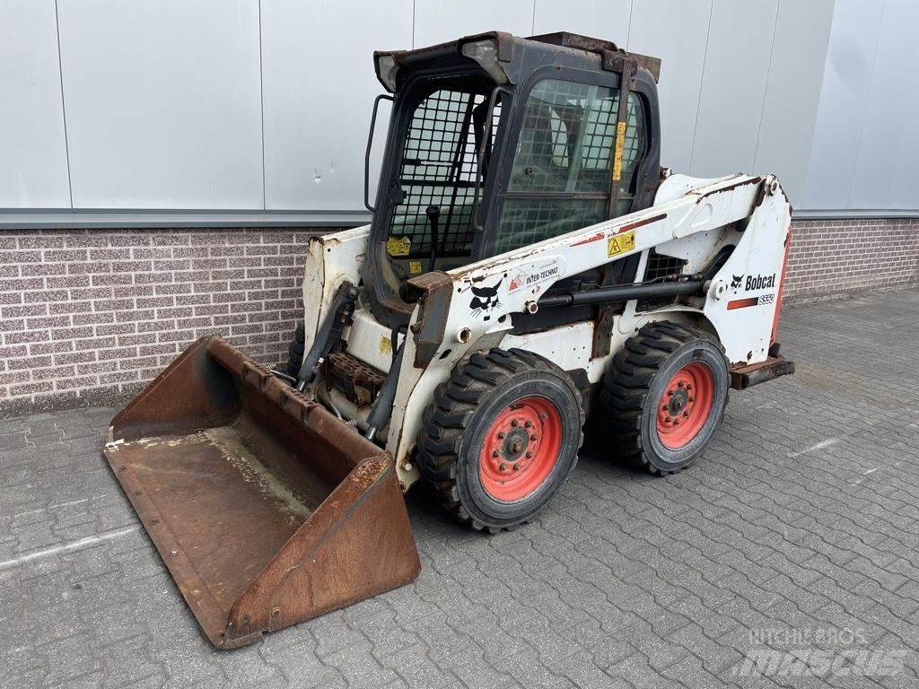 Bobcat S550 Skid steer loaders
