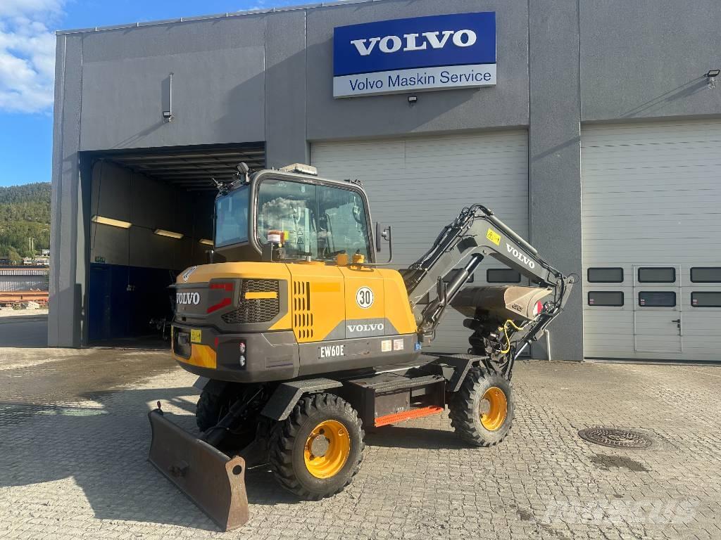 Volvo EW60E Wheeled excavators