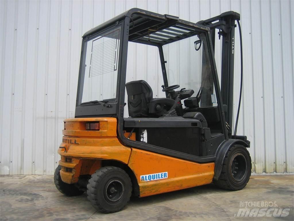 Still R60 45 Electric forklift trucks