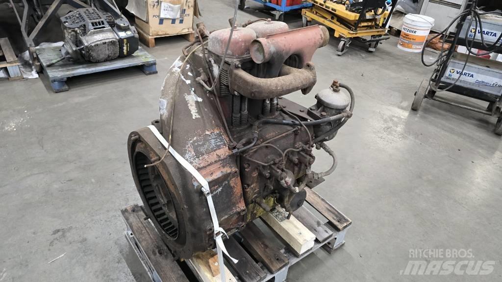 Deutz F2L712 Engines