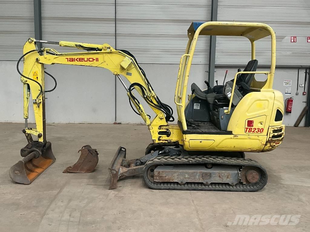 Takeuchi TB 230 Mini excavators < 7t (Mini diggers)