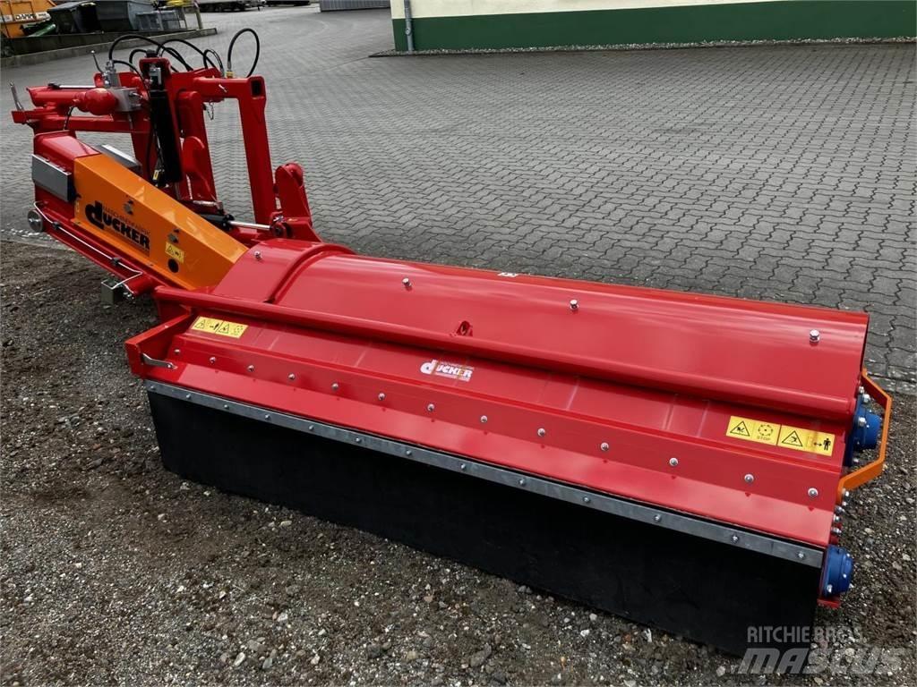 Dücker USM-21 Pasture mowers and toppers