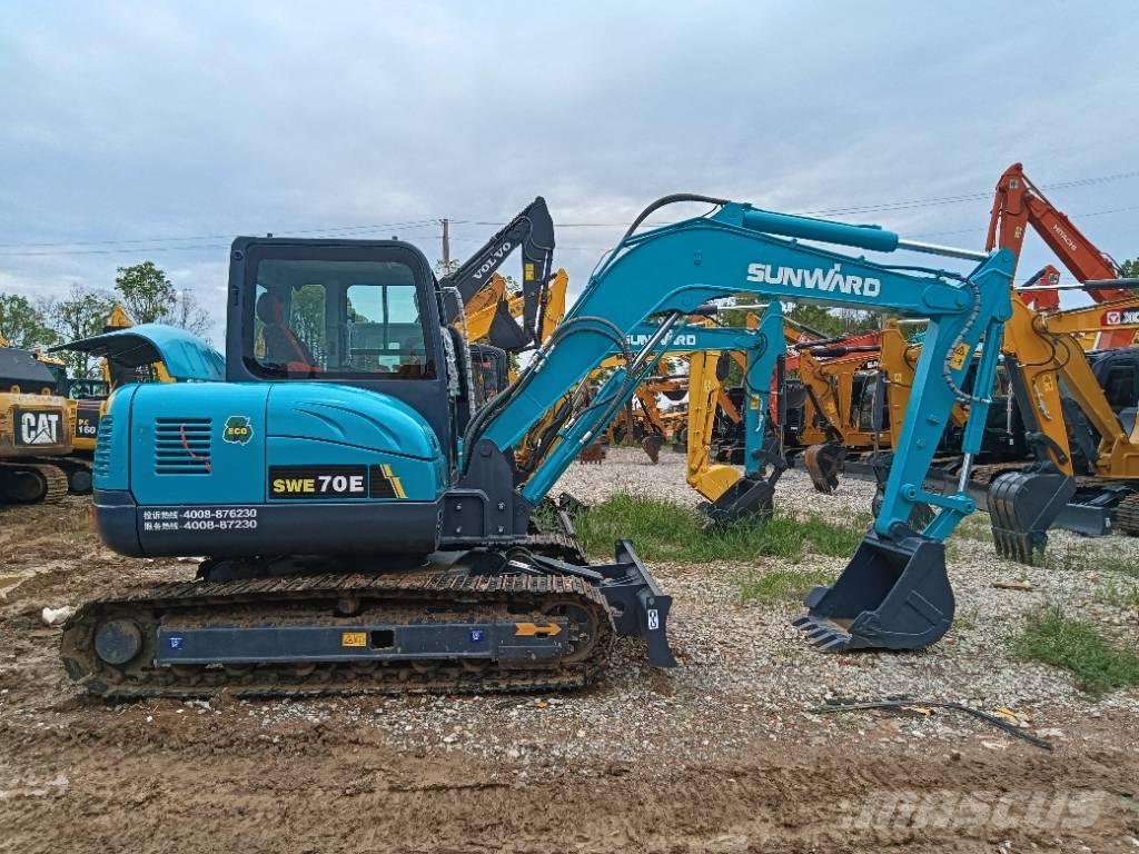 Sunward SWE 70 Midi excavators  7t - 12t