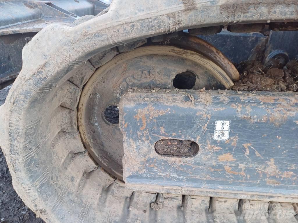 Doosan DX 85 R-3 Midi excavators  7t - 12t