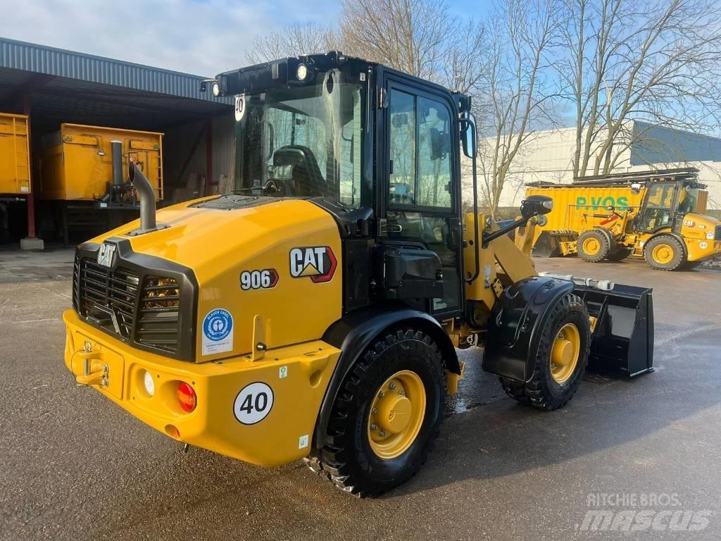 CAT 906 Wheel loaders