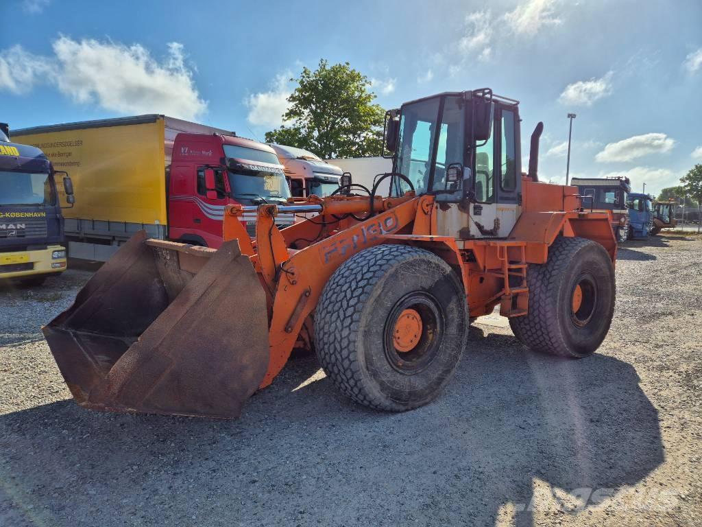 Hitachi FR 130 Wheel loaders