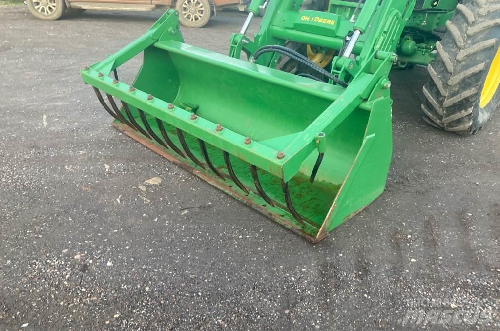 John Deere 6120M Tractors