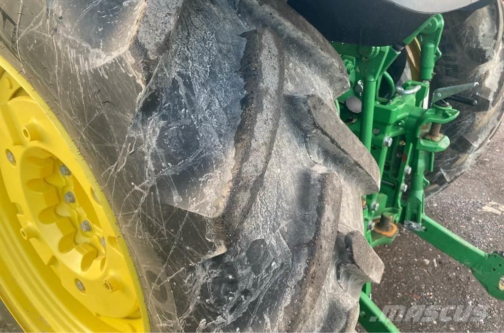John Deere 6120M Tractors