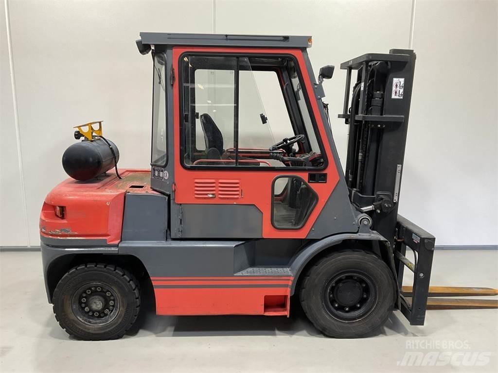 Tailift FG40 LPG trucks