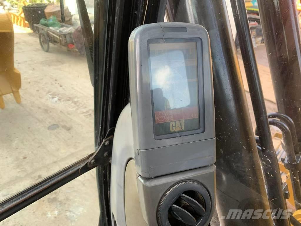 CAT 320D Crawler excavators