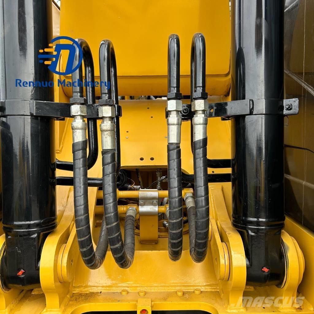 CAT 320D2 Crawler excavators