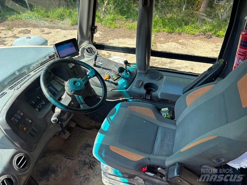 Bell B 30 D Articulated Dump Trucks (ADTs)