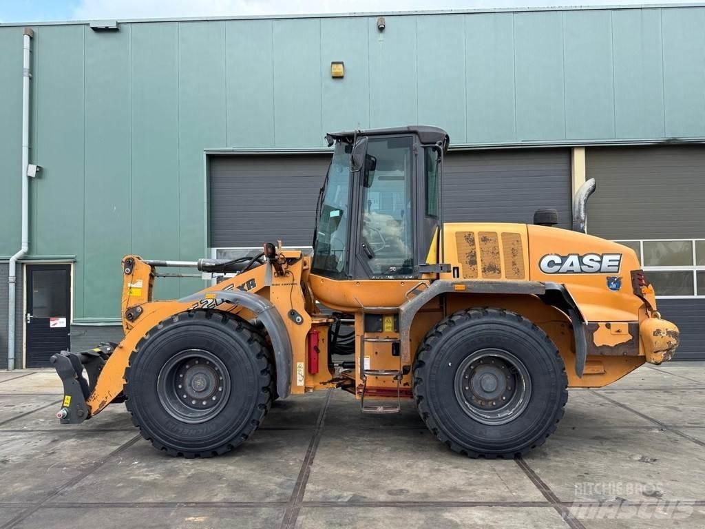 CASE 621F XR Wheel loaders