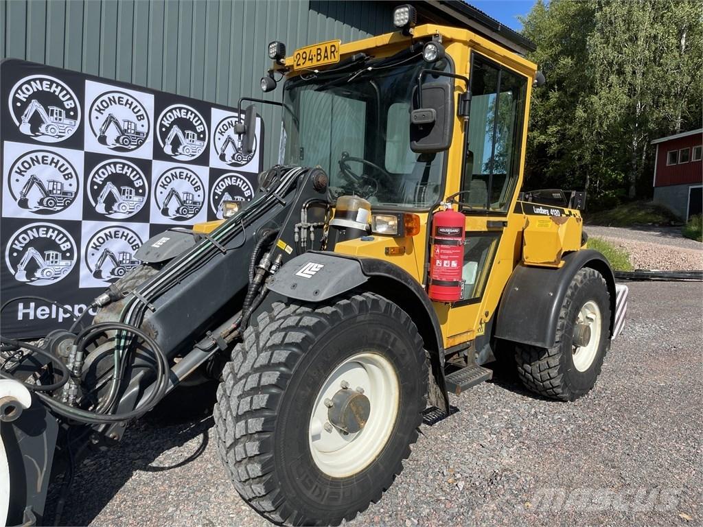 Lundberg 4200 LS Compact tractors