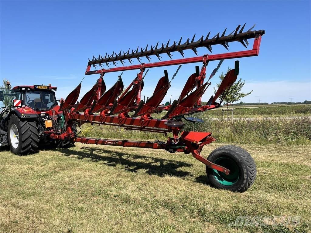 Kverneland PB-100 Reversible ploughs