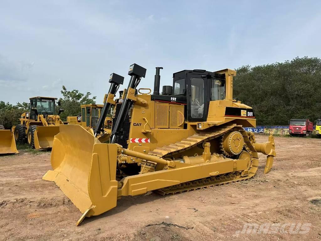 CAT D8R Crawler dozers